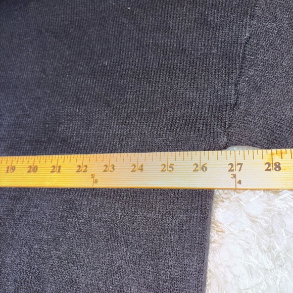 Wynne Layers XL Black Turtleneck Sweater - Picture 8 of 8